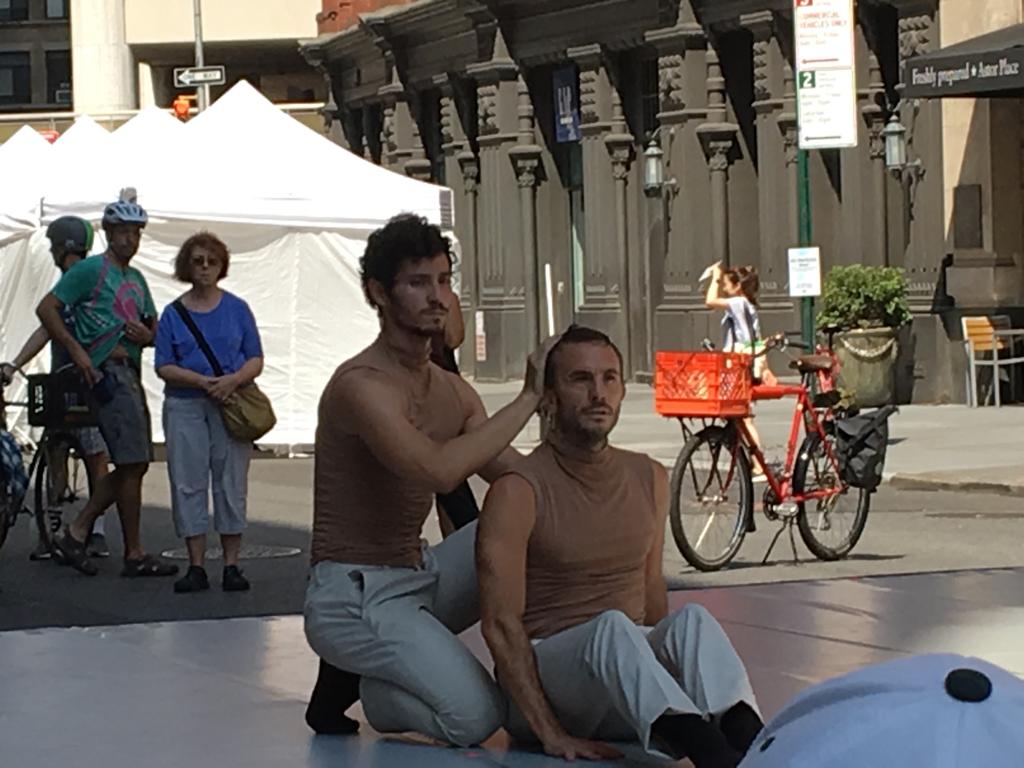 Alonso Guzman Danza and Dardo Galletto Dance in Summer Streets Dance Festival Alonso Guzman Danza Dardo Galletto Dance Tango Contemporary